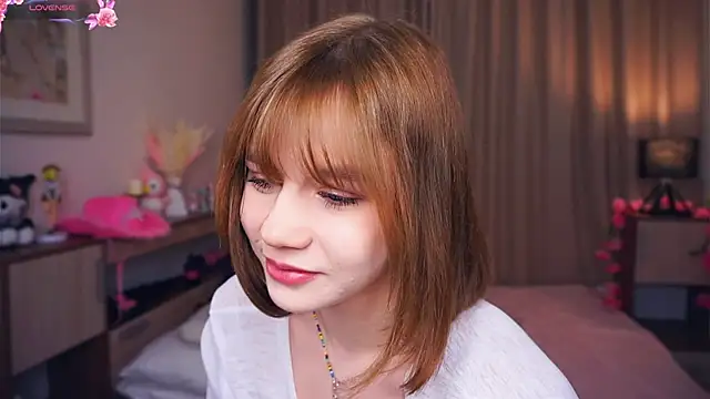 Snapshot of OronaNengl chatting on March 22, 2025, 7:31 pm OronaNengl online show from March 22, 2025, 7:31 pm