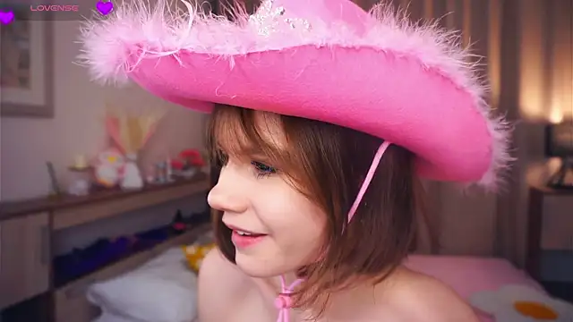 Snapshot of OronaNengl chatting on January 30, 2025, 2:49 am OronaNengl online show from January 30, 2025, 2:49 am