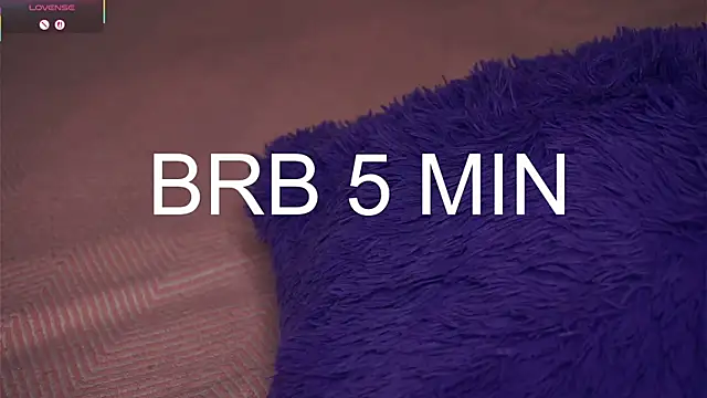 Snapshot of OronaNengl chatting on March 2, 2025, 1:47 am OronaNengl online show from March 2, 2025, 1:47 am