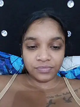 Snapshot of Indianqueen03 chatting on July 16, 2026, 9:01 pm Indianqueen03 online show from July 16, 2026, 9:01 pm