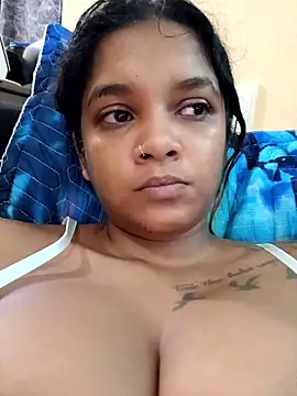 Snapshot of Indianqueen03 chatting on January 9, 2026, 1:18 pm Indianqueen03 online show from January 9, 2026, 1:18 pm