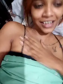 Indianqueen03 online show from March 22, 2025, 5:20 pm