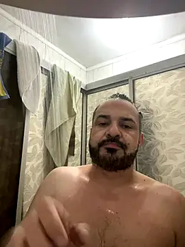 Snapshot of Kadu2712 chatting on December 5, 2025, 12:10 am Kadu2712 online show from December 5, 2025, 12:10 am