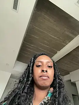 Your Paris online show from March 19, 2026, 9:15 pm