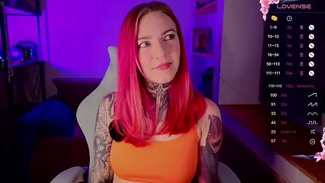 Roxy      online show from December 14, 2025, 8:58 pm