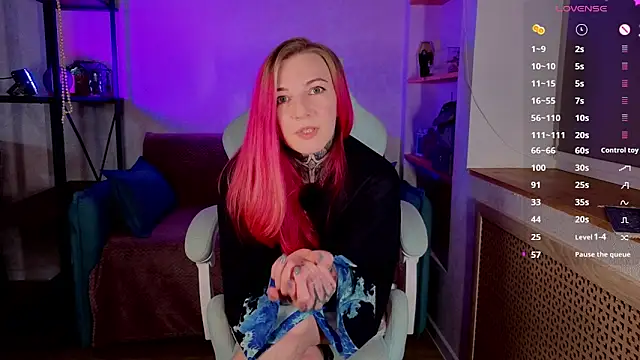 Roxy      online show from March 19, 2026, 8:20 pm