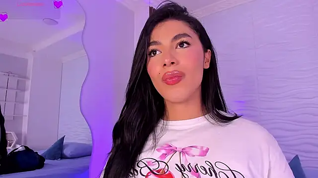 IsabelleFoxx  online show from February 7, 2026, 9:12 pm