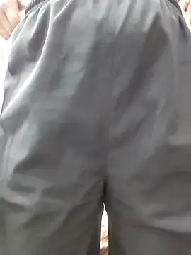 Snapshot of MohiniHott chatting on November 8, 2025, 6:28 am MohiniHott online show from November 8, 2025, 6:28 am