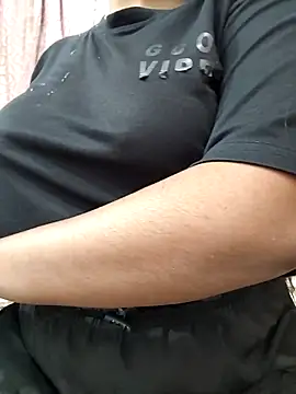 Snapshot of MohiniHott chatting on October 11, 2025, 7:42 am MohiniHott online show from October 11, 2025, 7:42 am