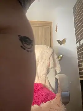 Snapshot of 6nalanie chatting on February 22, 2026, 4:15 am 6nalanie online show from February 22, 2026, 4:15 am