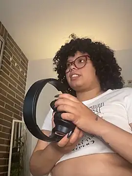 6nalanie online show from December 29, 2024, 2:38 am