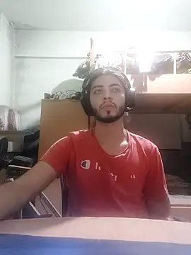 kleineid77 online show from October 25, 2025, 7:25 pm