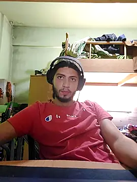 kleineid77 online show from September 23, 2025, 11:39 am