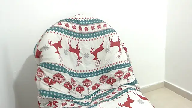 isaaclatino online show from December 23, 2025, 7:40 am