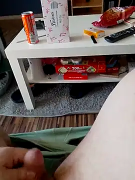 fickmonster2024 online show from April 17, 2026, 11:57 am