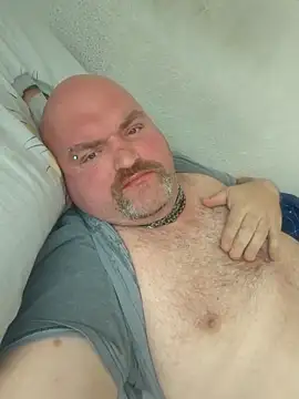 Snapshot of fickmonster2024 chatting on March 10, 2025, 11:34 am fickmonster2024 online show from March 10, 2025, 11:34 am