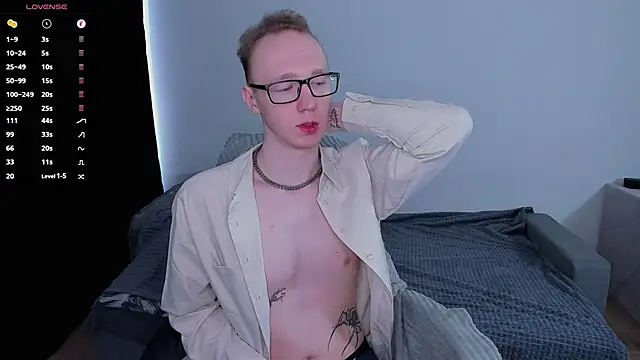 Alex silents online show from May 6, 2026, 8:40 am