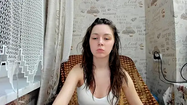 Adela Vetta online show from March 7, 2025, 7:38 pm