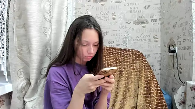 Adela Vetta online show from March 16, 2025, 7:38 pm