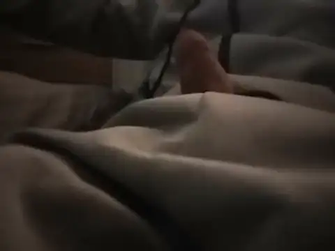 Snapshot of kliperwe chatting on December 15, 2025, 4:57 pm kliperwe online show from December 15, 2025, 4:57 pm