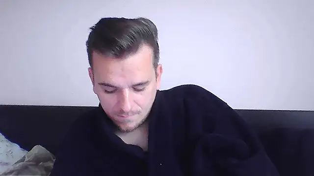 Snapshot of Huge_cock22cm chatting on November 8, 2025, 9:02 am Huge cock22cm online show from November 8, 2025, 9:02 am