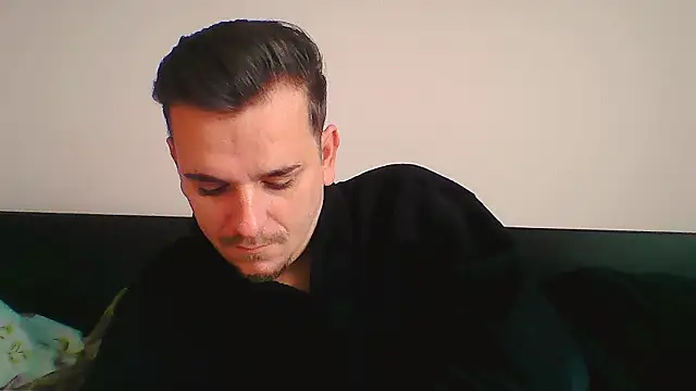 Snapshot of Huge_cock22cm chatting on November 25, 2025, 7:30 am Huge cock22cm online show from November 25, 2025, 7:30 am