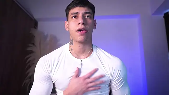 Josep Davies online show from February 17, 2026, 10:07 pm