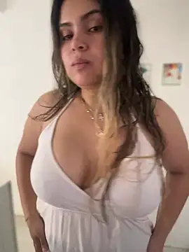 melanny10 online show from February 14, 2025, 11:42 am