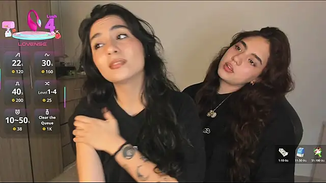 Snapshot of Dahian-peach chatting on November 22, 2025, 4:11 am Dahian-peach online show from November 22, 2025, 4:11 am