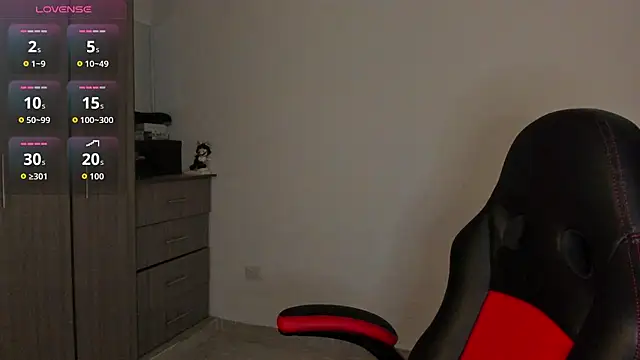 Snapshot of Dahian-peach chatting on September 25, 2025, 5:24 am Dahian-peach online show from September 25, 2025, 5:24 am