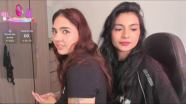 Snapshot of Dahian-peach chatting on November 22, 2025, 8:18 pm Dahian-peach online show from November 22, 2025, 8:18 pm