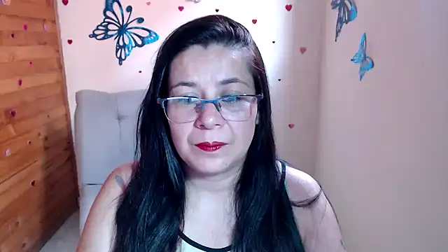 lilisa777 online show from November 12, 2025, 7:18 pm
