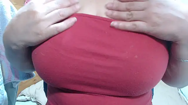 Snapshot of lilisa777 chatting on July 14, 2026, 2:05 am lilisa777 online show from July 14, 2026, 2:05 am