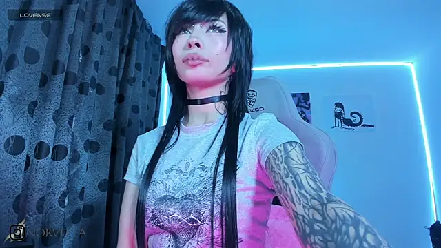 Snapshot of satanbabee chatting on December 13, 2025, 11:33 pm satanbabee online show from December 13, 2025, 11:33 pm