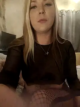 Snapshot of Kinkymilf56 chatting on February 18, 2025, 7:09 pm Kinkymilf56 online show from February 18, 2025, 7:09 pm