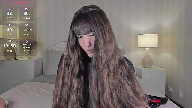 Snapshot of valeriasecret chatting on October 31, 2025, 5:37 am valeriasecret online show from October 31, 2025, 5:37 am