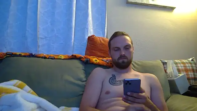 Snapshot of VitaminmanFL chatting on October 25, 2025, 10:25 am VitaminmanFL online show from October 25, 2025, 10:25 am