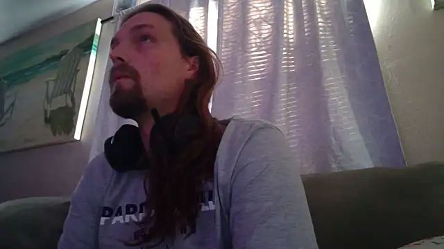 Snapshot of VitaminmanFL chatting on November 29, 2025, 1:33 pm VitaminmanFL online show from November 29, 2025, 1:33 pm