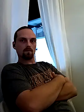 Snapshot of VitaminmanFL chatting on October 26, 2025, 1:50 am VitaminmanFL online show from October 26, 2025, 1:50 am