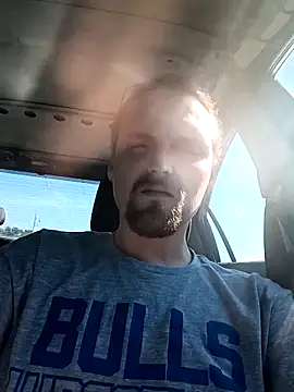 Snapshot of VitaminmanFL chatting on December 4, 2025, 5:45 pm VitaminmanFL online show from December 4, 2025, 5:45 pm