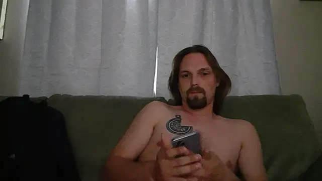 Snapshot of VitaminmanFL chatting on December 5, 2025, 12:37 pm VitaminmanFL online show from December 5, 2025, 12:37 pm