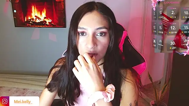 Snapshot of Mei_Kelly chatting on November 8, 2025, 1:53 am Mei Kelly online show from November 8, 2025, 1:53 am