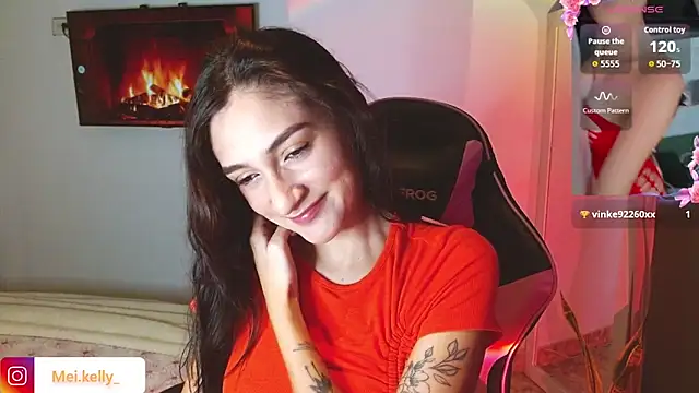 Snapshot of Mei_Kelly chatting on November 12, 2025, 11:52 pm Mei Kelly online show from November 12, 2025, 11:52 pm