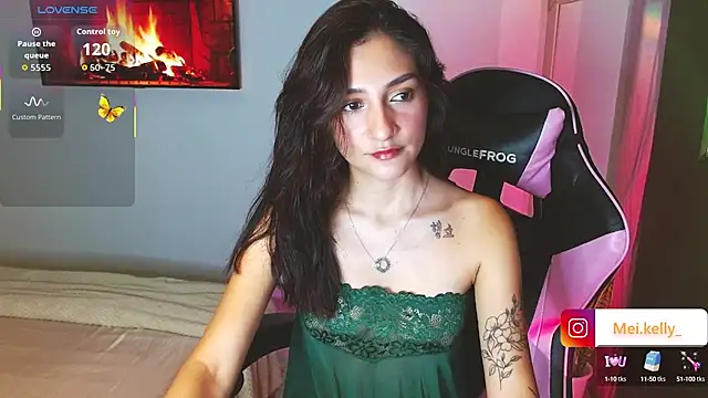 Snapshot of Mei_Kelly chatting on September 14, 2025, 12:55 am Mei Kelly online show from September 14, 2025, 12:55 am