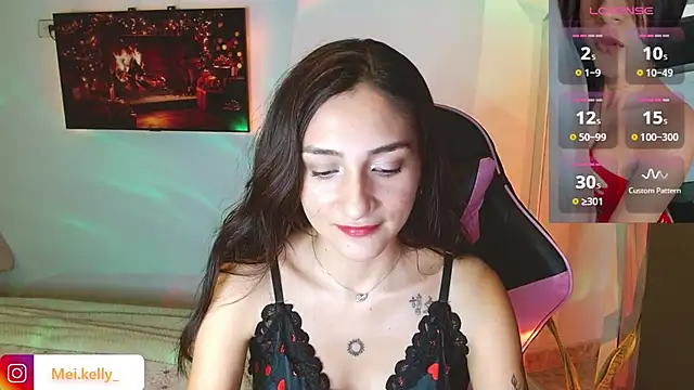 Snapshot of Mei_Kelly chatting on December 15, 2025, 11:42 pm Mei Kelly online show from December 15, 2025, 11:42 pm