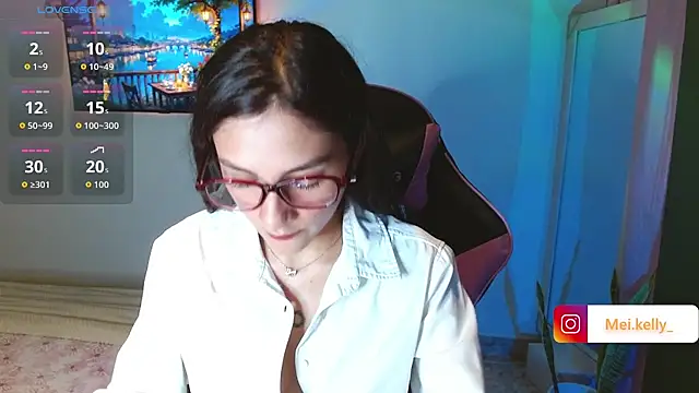 Snapshot of Mei_Kelly chatting on October 7, 2025, 2:45 am Mei Kelly online show from October 7, 2025, 2:45 am