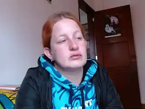 ViioletaMora online show from November 9, 2025, 8:57 pm