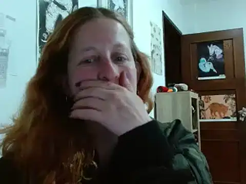 ViioletaMora online show from April 3, 2026, 11:44 pm