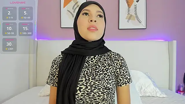 shann a online show from November 10, 2025, 6:57 pm