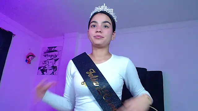 Ariel Zeo1 online show from November 13, 2025, 8:02 pm